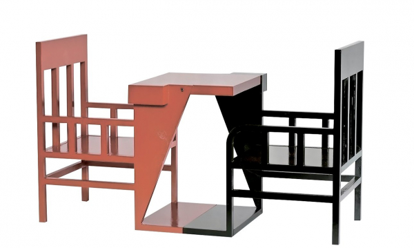 Эволюция вещей: над чем работают российские дизайнеры Эволюция вещей: над чем работают российские дизайнеры