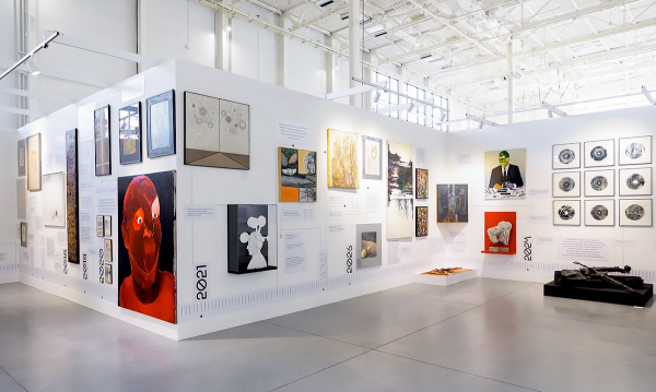 Виртуозы стендов: открылась Cosmoscow 2025 Виртуозы стендов: открылась Cosmoscow 2025