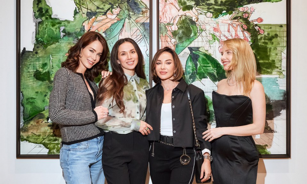 Симбиоз природы и технологий на новой выставке Саши Рощина Симбиоз природы и технологий на новой выставке Саши Рощина