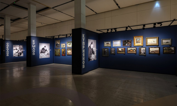 Выставка главных советских карикатуристов открылась в Манеже