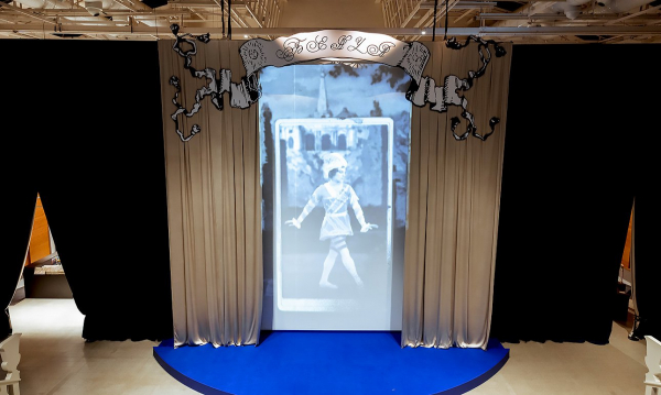 Художественный клан Бенуа перечислили по алфавиту