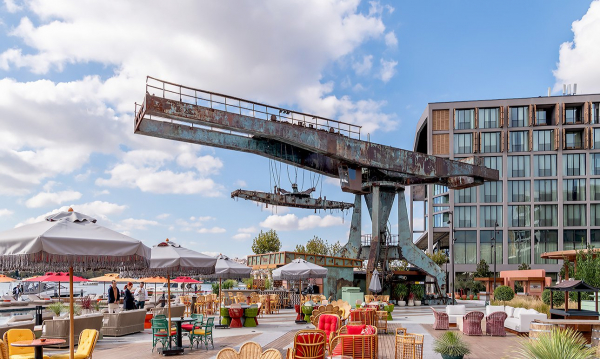 Турецкий пиксель: чем впечатлила 20-я ярмарка Contemporary Istanbul Турецкий пиксель: чем впечатлила 20-я ярмарка Contemporary Istanbul