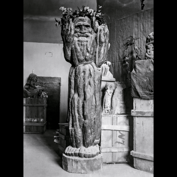 Сергей Коненков: место на пьедестале Сергей Коненков: место на пьедестале