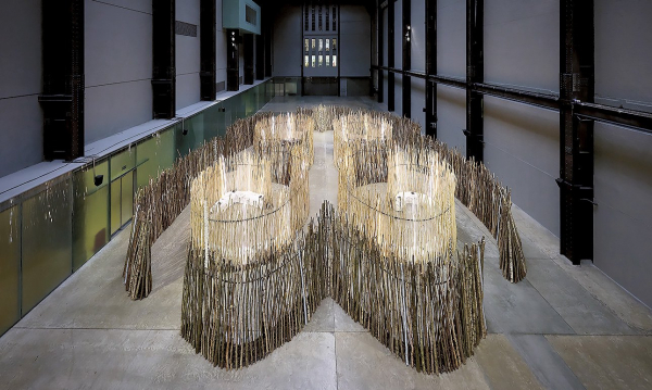 Марет Анне Сара: «Искусство стало необходимым, поскольку ничто другое не помогало»