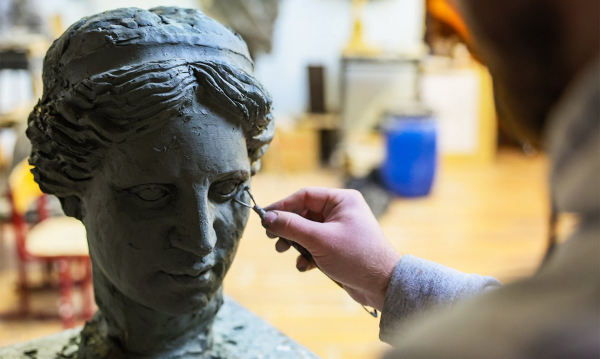 Столичные художники бесплатно получат мастерские