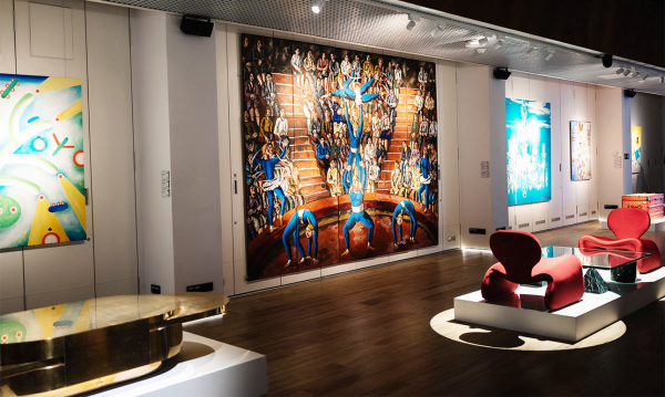 Коллекционный дизайн и искусство музейного уровня на выставке Vladey в Бахрушинском