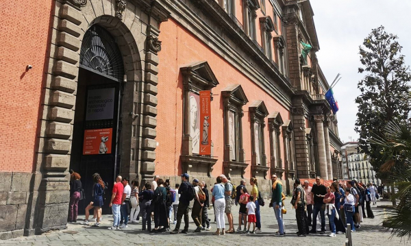 Музейный маркетинг, построенный на молодежном энтузиазме Музейный маркетинг, построенный на молодежном энтузиазме