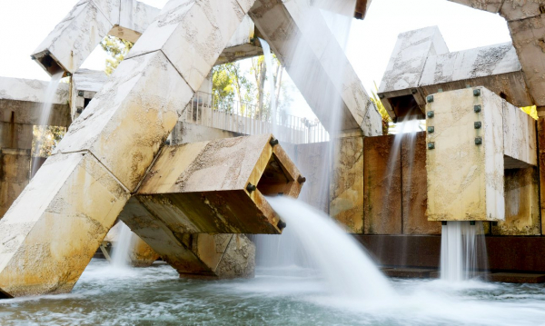 Застройщики в Сан-Франциско угрожают бетонному колоссу