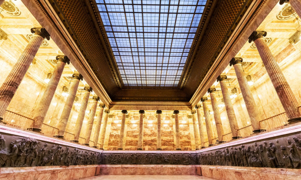 Что скрывается «за кулисами» Мраморного зала